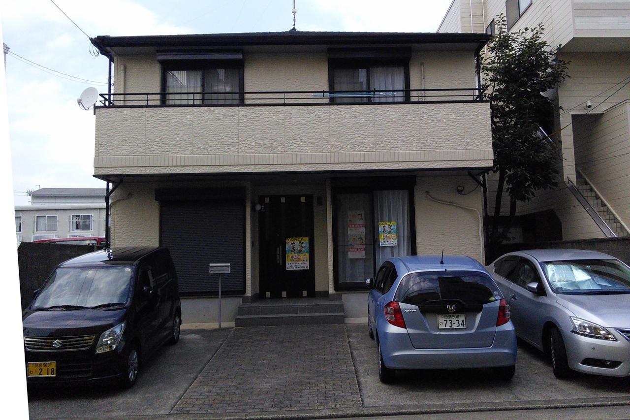 Guesthouse Cosmo Tokushima Exterior foto